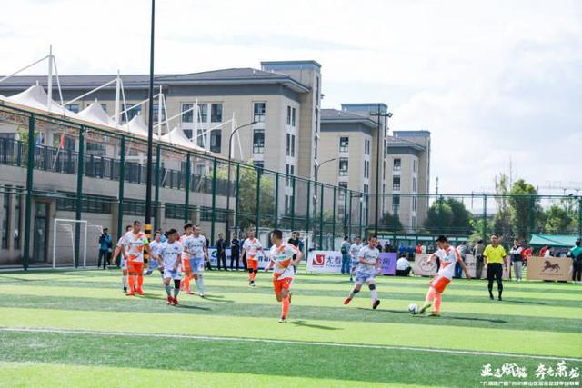 新闻分析：张雪机车为何第三变第四？